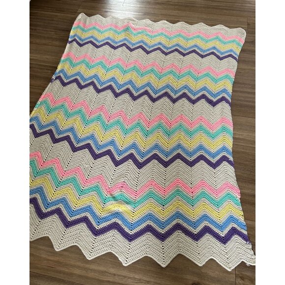 Handmade Chevron Colorful Knit Crochet Blanket Pink Teal Yellow Blue VTG 76x57 - Picture 7 of 12